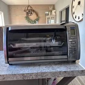 CT06335S BLACK DECKER Digital Countertop Convection Oven