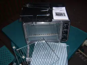 103738 FARBERWARE Toaster Rotisserie Convection Oven