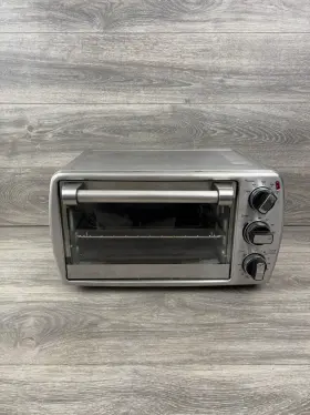 TSSTTVCG04 OSTER Slice Conventional Toaster Oven Bake Broil